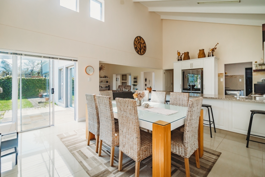 3 Bedroom Property for Sale in Dormehls Drift Western Cape